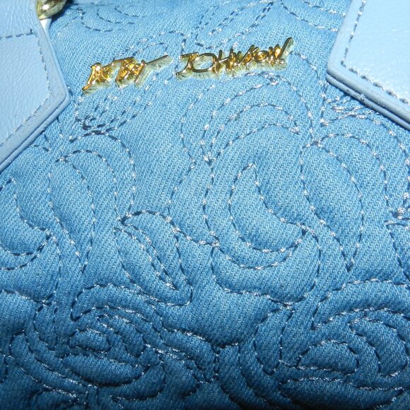 Betsey Johnson Embroidered Denim/Rose Crossbody/Hand Bag 🆕FAST SHIP😮💨⚡🚚 - Picture 6 of 13